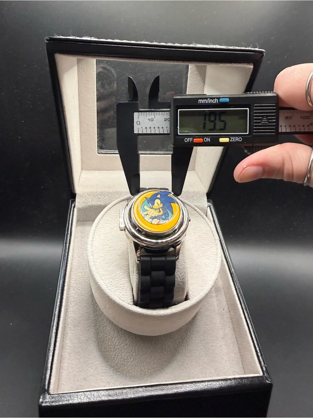 Sonic Spinner Flip Watch SNC4188CV 36.4mm Digital Working No Strap Keeper 19.5mm